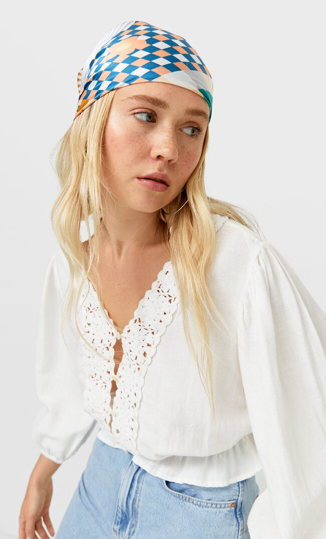 

Stradivarius Häkelbluse Mit V-Ausschnitt Ecru L