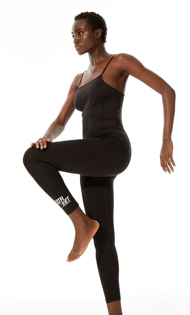 Stradivarius Sportjumpsuit Schwarz S