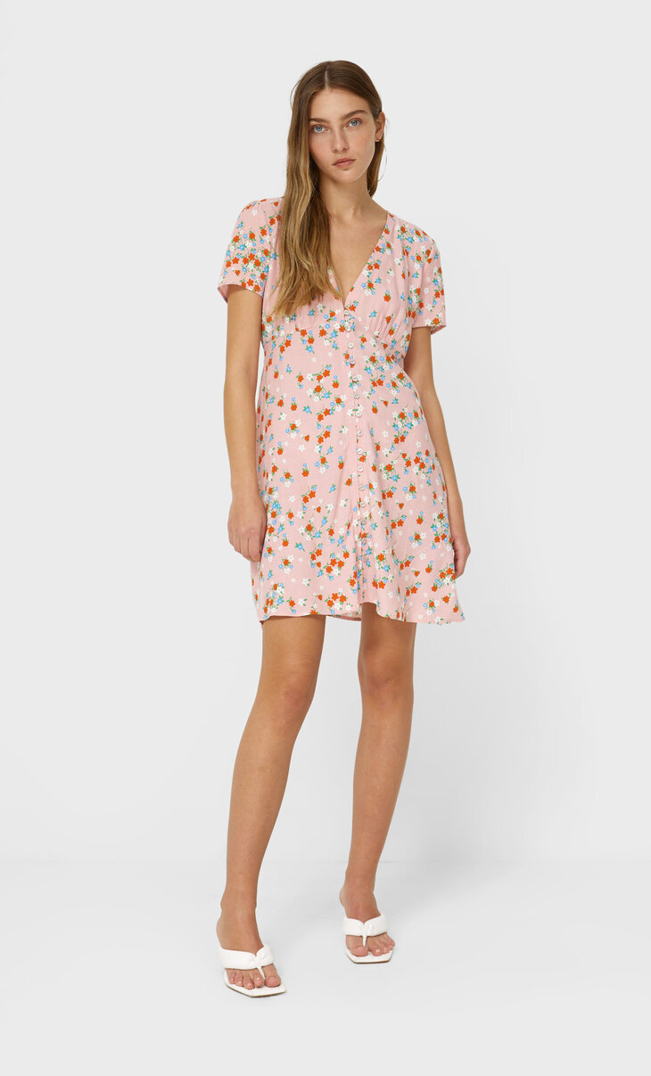 Featured image of post Recipe of Stradivarius Short Peasant Dress