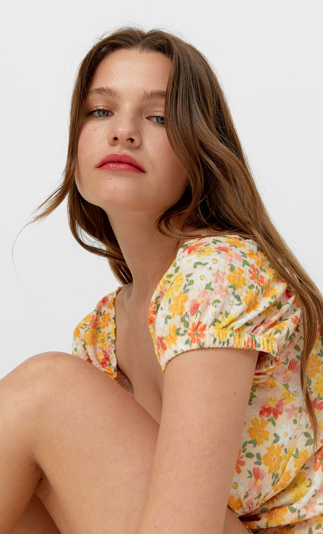 

Stradivarius Kleid Mit V-Ausschnitt Pfirsich L