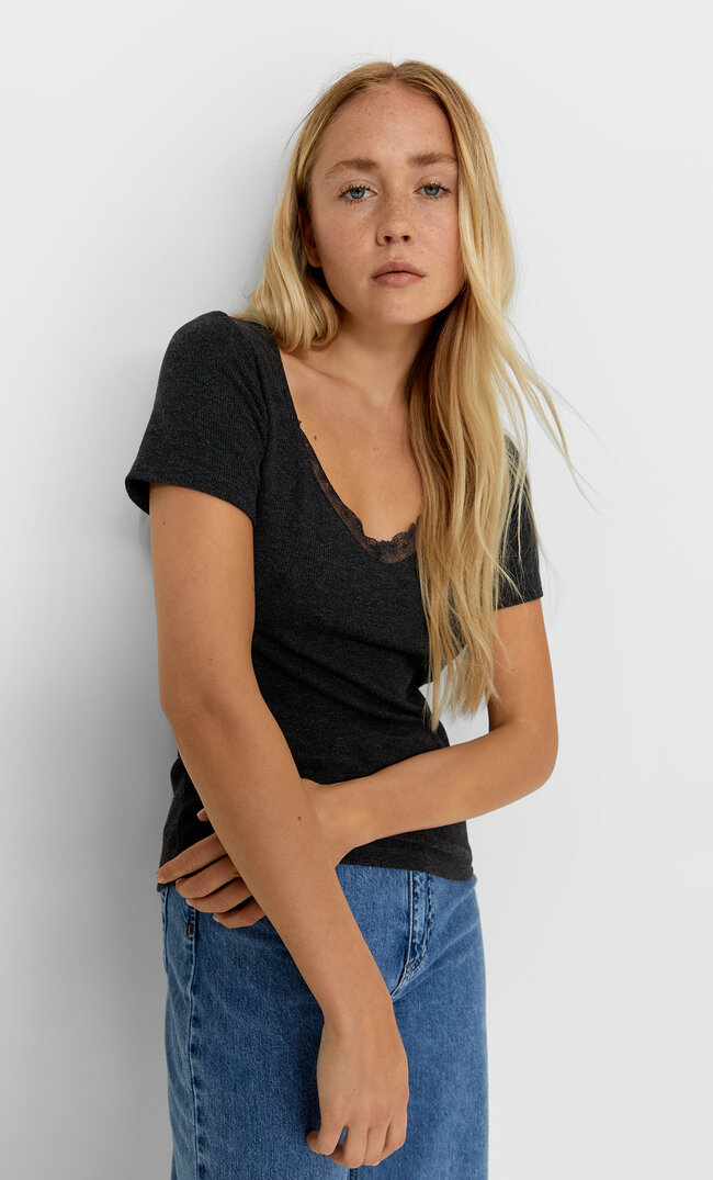 

Stradivarius T-Shirt Mit Spitze Graumeliert L