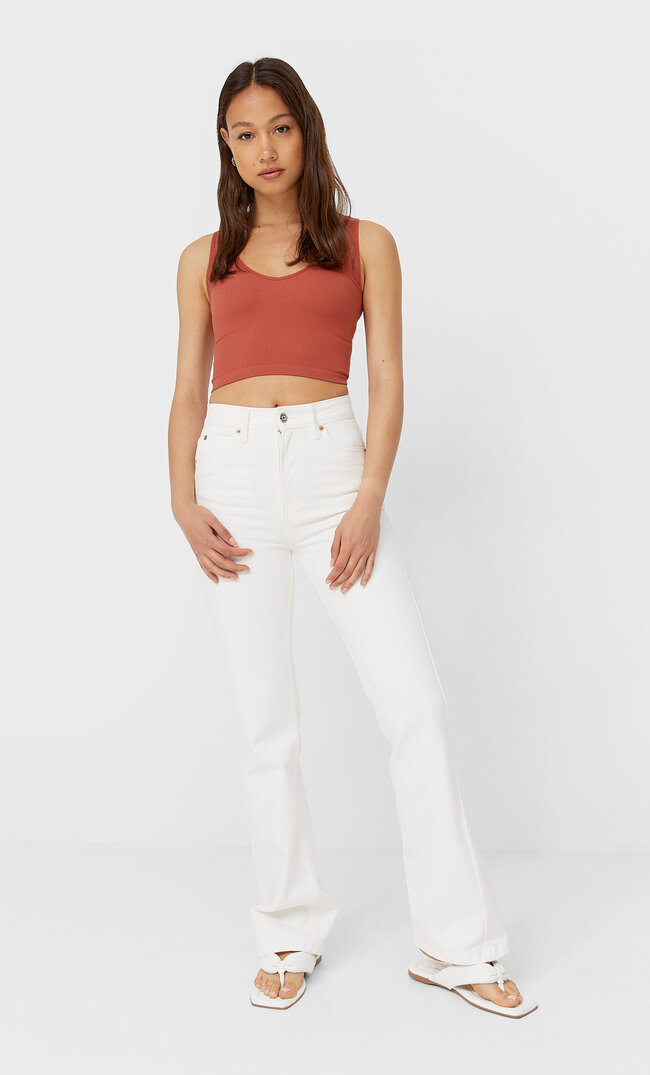 

Stradivarius Nahtloses Cropped-Top Mit V-Ausschnitt Terrakottafarben M