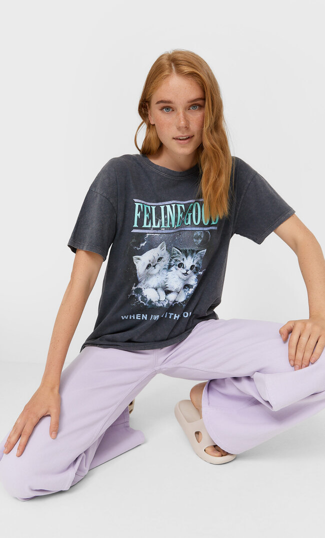 

Stradivarius Koszulka Z Napisem Feline Good Kobieta Ciemnoszary S
