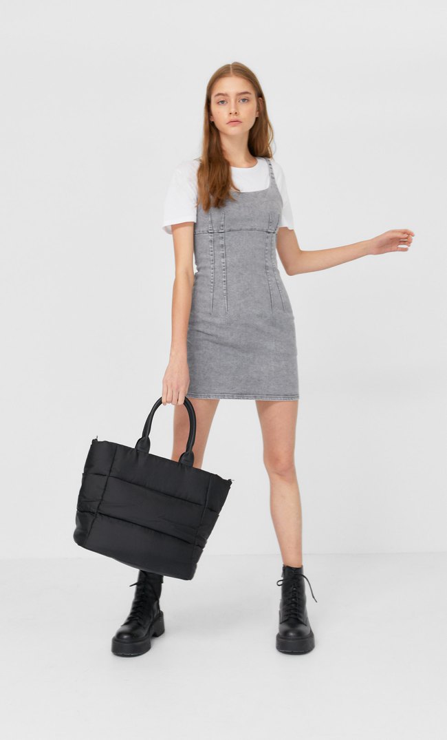 

Stradivarius Materiałowa Torba Shopper Z Zapięciem Na Suwak Kobieta Czarny 103