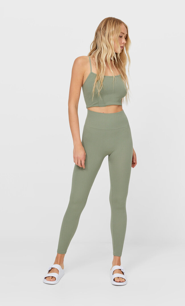 

Stradivarius Bezszwowe Legginsy Kobieta Khaki S