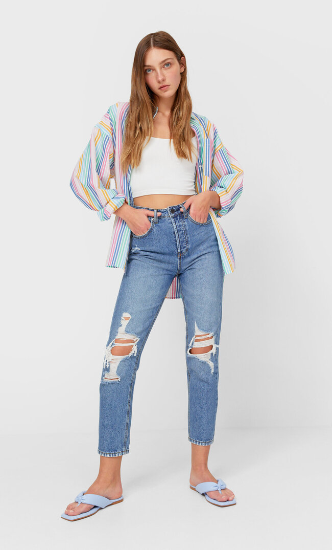 

Stradivarius Jeansy Mom Fit Z Przetarciami Kobieta Ciemny Sprany 34