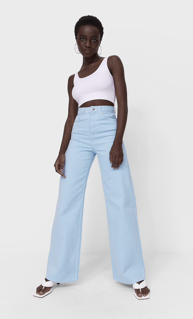 

Stradivarius Super-Wide-Leg-Jeans In Verschiedenen Farben Himmelblau 40