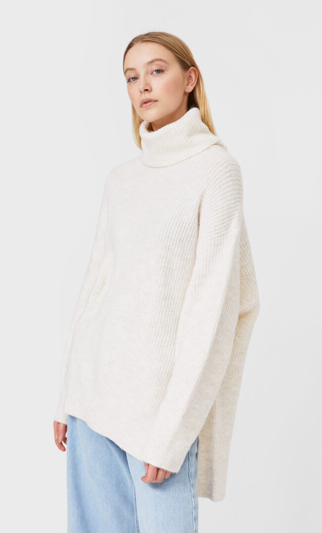 

Stradivarius Sweter Z Golfem Oversize Kobieta Ecru S
