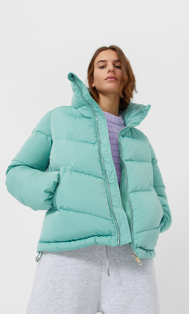 Stradivarius Steppjacke Mit Rollkragen Grün S