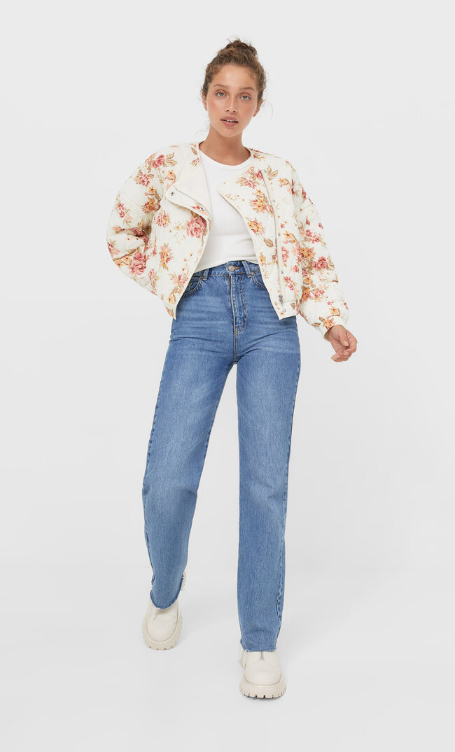 

Stradivarius Kurtka Bomber W Kwiaty Ecru S