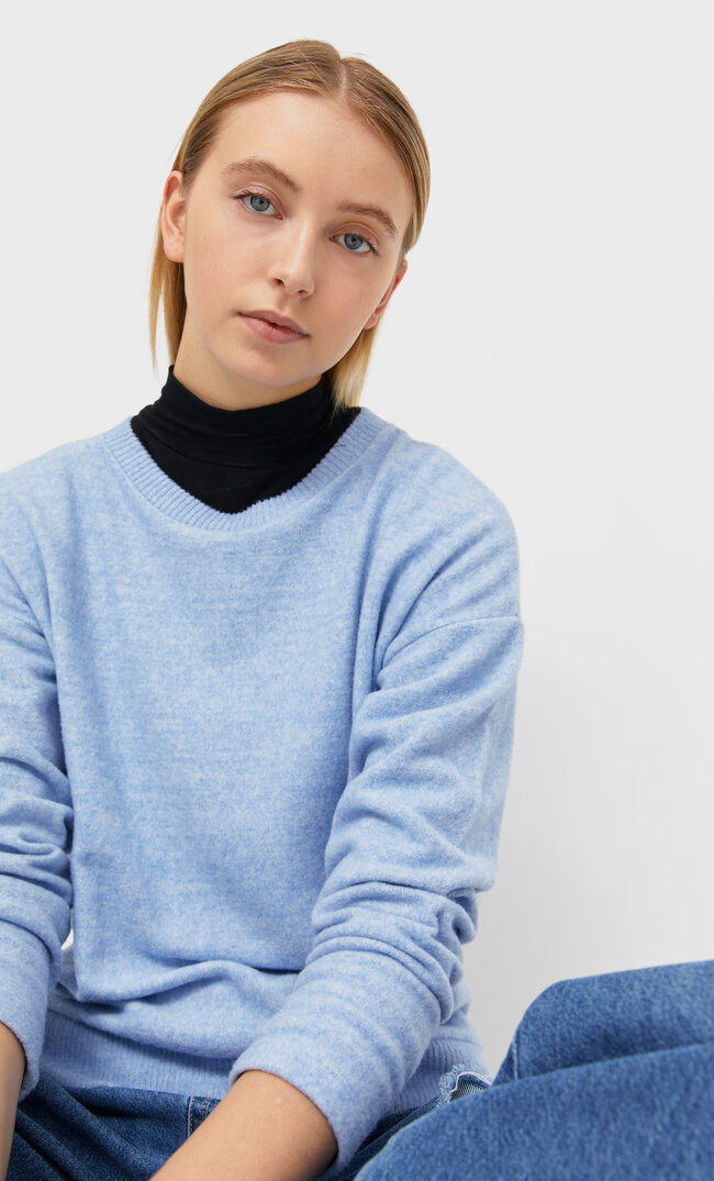 

Stradivarius Bluza Z Miękkiej W Dotyku Tkaniny Kobieta Błękitny M