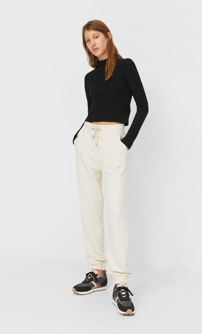 

Stradivarius Weiches Cropped-Shirt Schwarz Xl