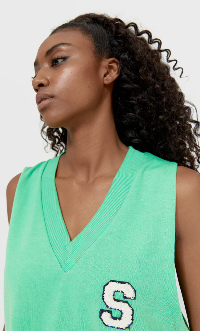 

Stradivarius Pullunder Mit Patch Grün M