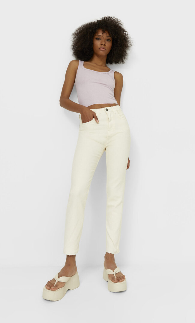 

Stradivarius Kolorowe Jeansy Z Wysokim Stanem Kobieta Waniliowy 42