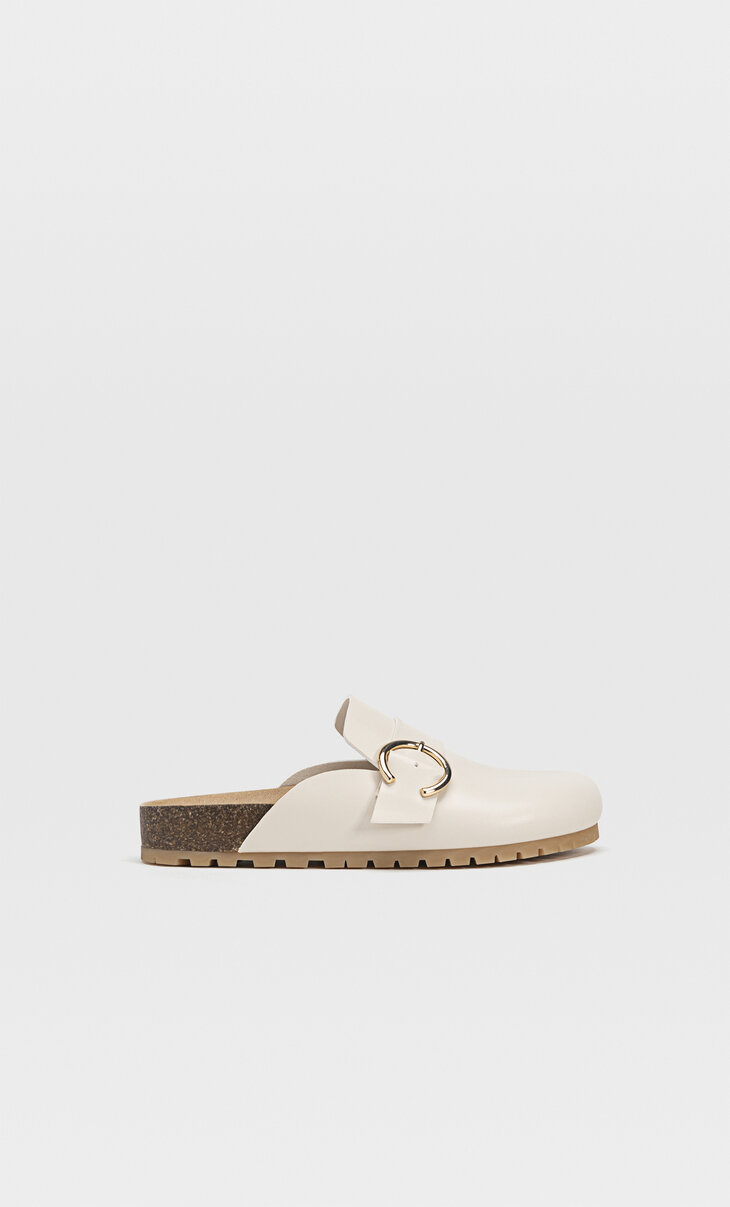 stradivarius turkey