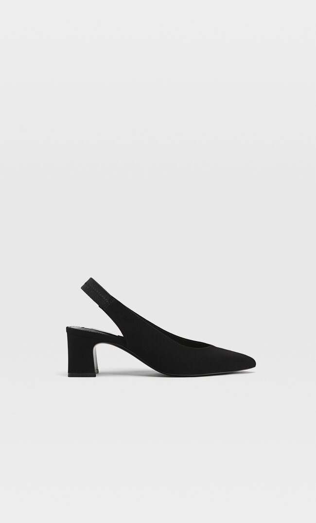 

Stradivarius Buty Na Obcasie Bez Pięty W Szpic Kobieta Czarny 37