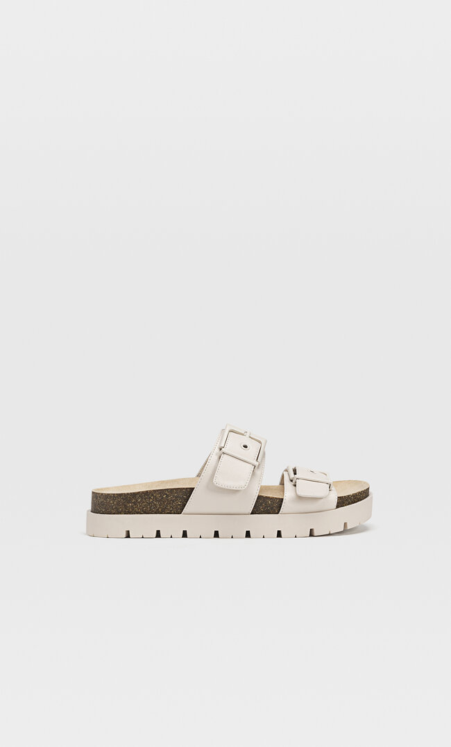 

Stradivarius Flache Sandalen Mit Schnallen Natur 39