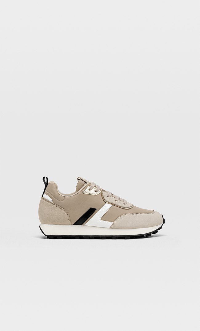 

Stradivarius Sneaker Sandfarben 39