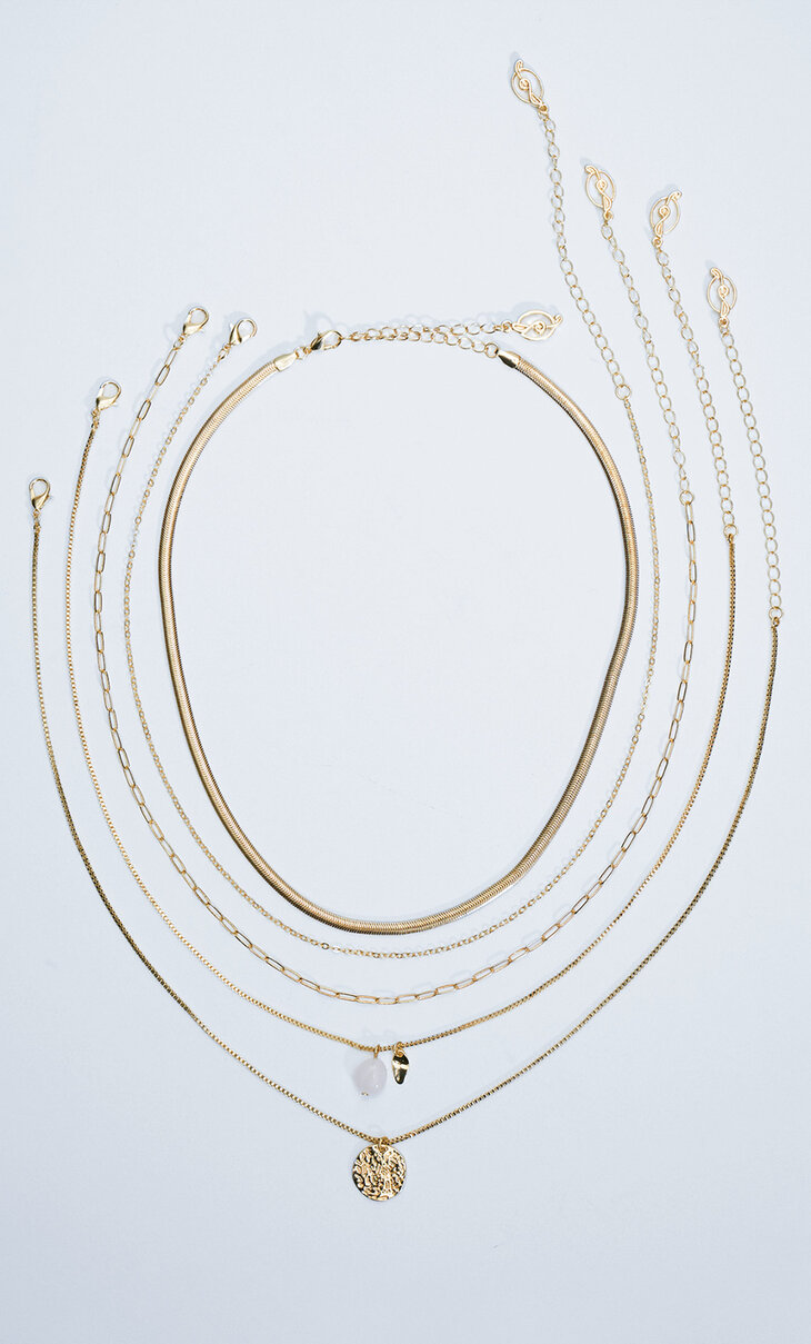Set of 5 soft necklaces