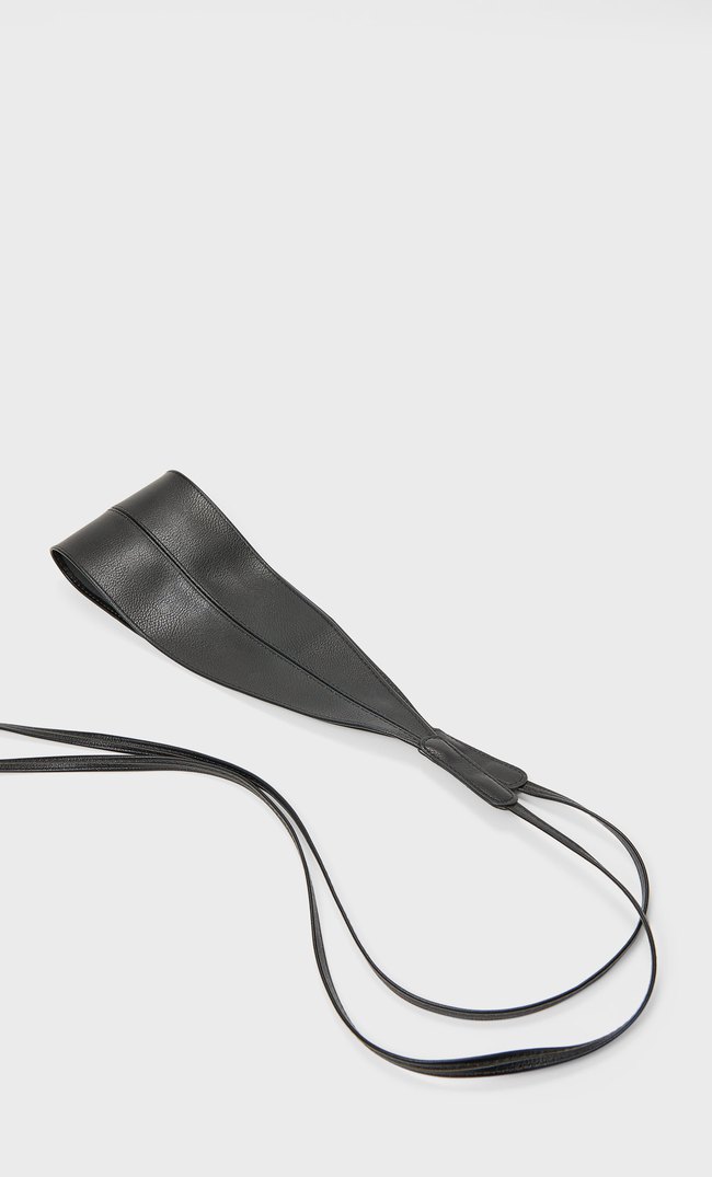 

Stradivarius Ceinture Bandeau Noir 103