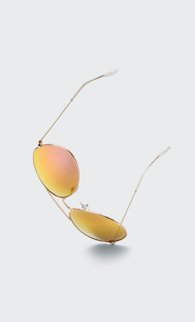 

Stradivarius Farbige Pilotenbrille Gelb M