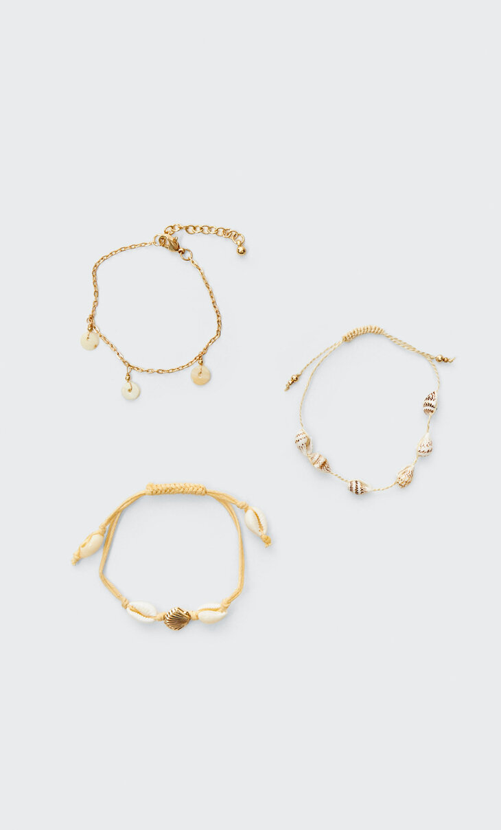 Set of 3 seashell and bead bracelets