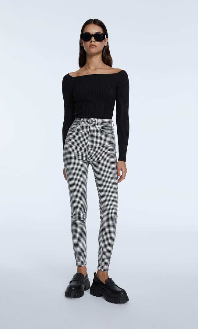 

Stradivarius Hose Mit Superhohem Bund Und Print Schwarz 44