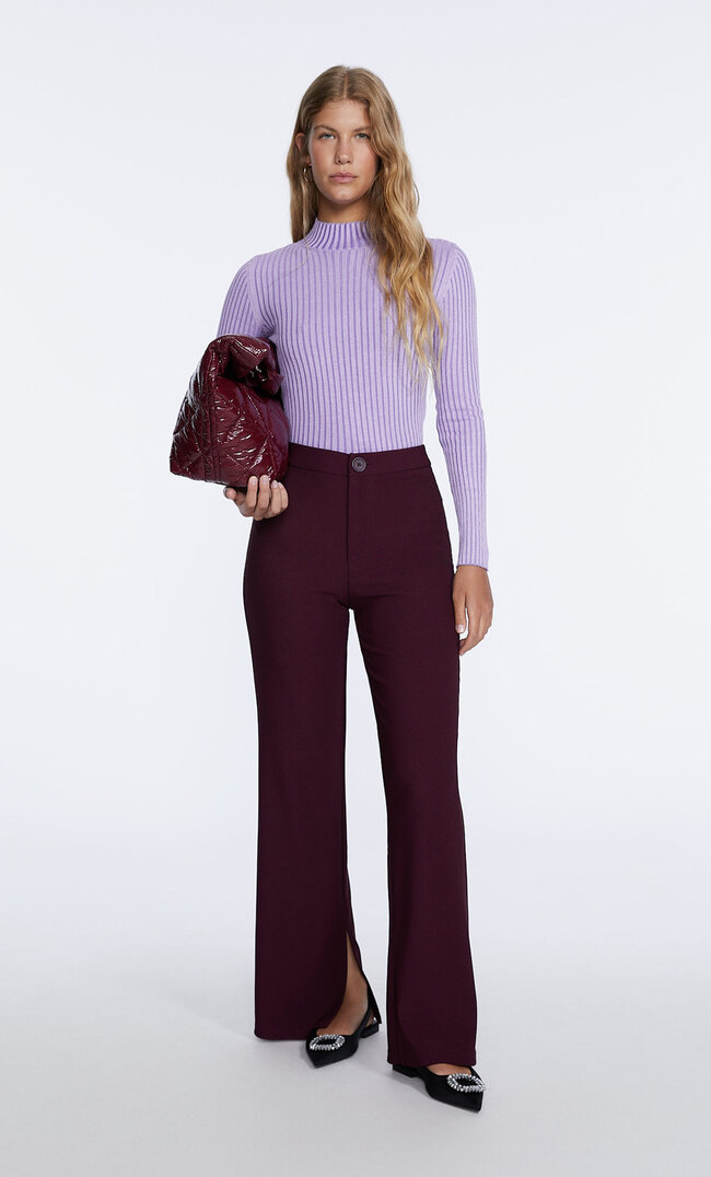 

Stradivarius Hose Mit Schlitz Am Saum Granatrot 38
