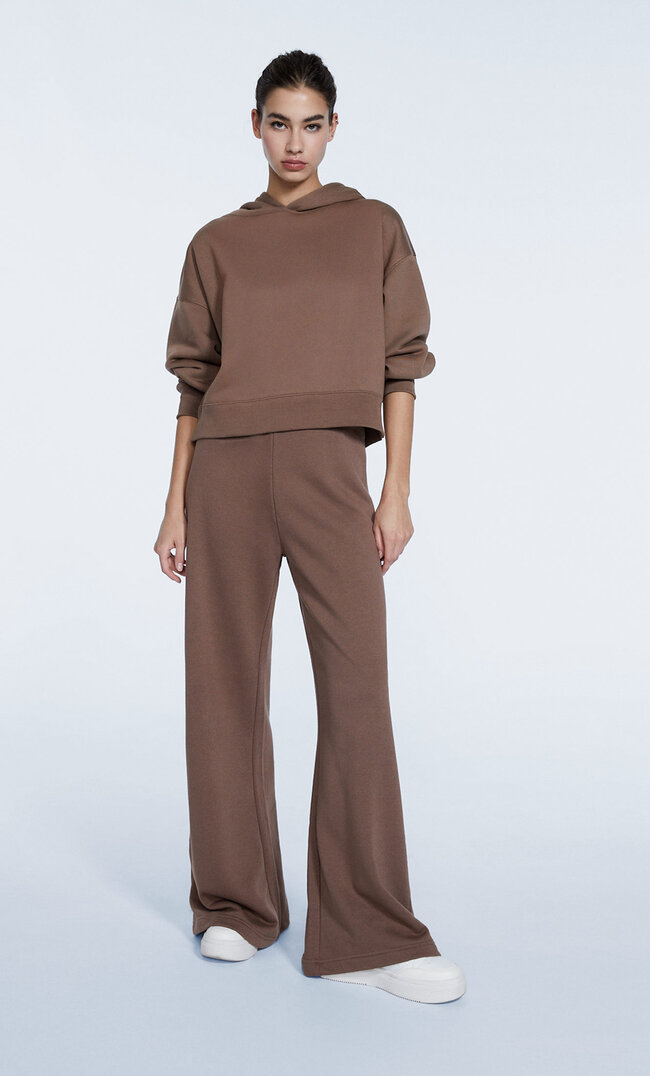 Stradivarius Wide-Leg-Jogginghose Braun S