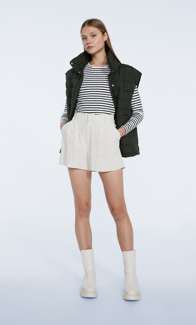 

Stradivarius Fließende, Rustikale Shorts Steingrau 32