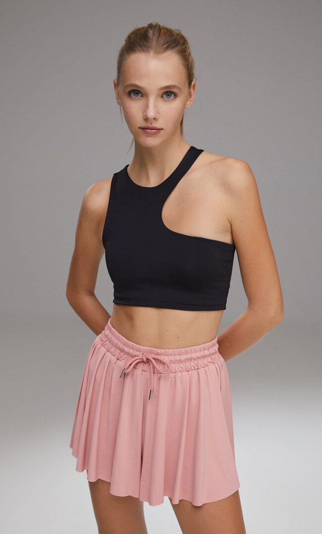 

Stradivarius Fließende Sportshorts Puderrosa L