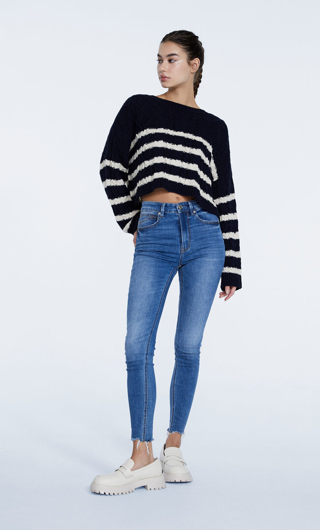 

Stradivarius Jean Skinny Taille Normale Denim Bleu Foncé Moyen 36