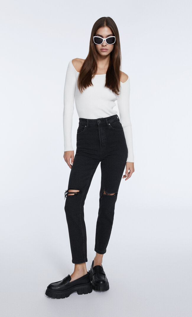 

Stradivarius Jeansy Mom Fit O Kroju Slim Czarny Denimowy Sprany 40