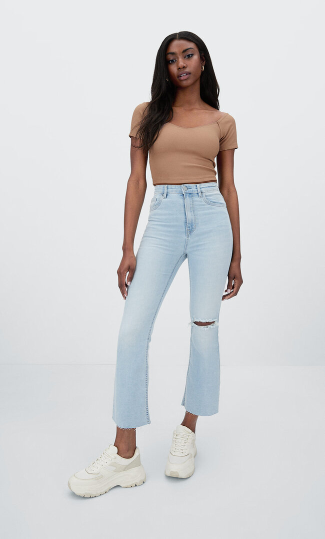 

Stradivarius Cropped-Schlaghose Medium Dark Blue Denim 44