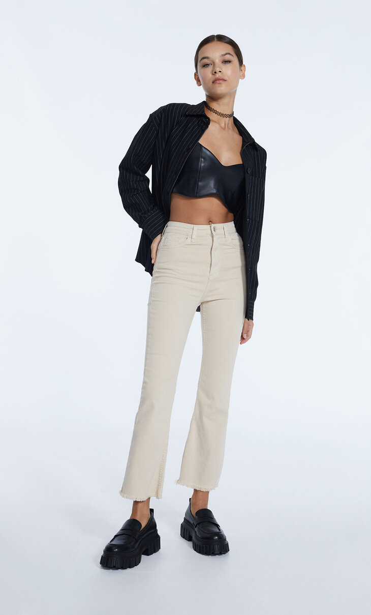 - Twill cropped flare trousers