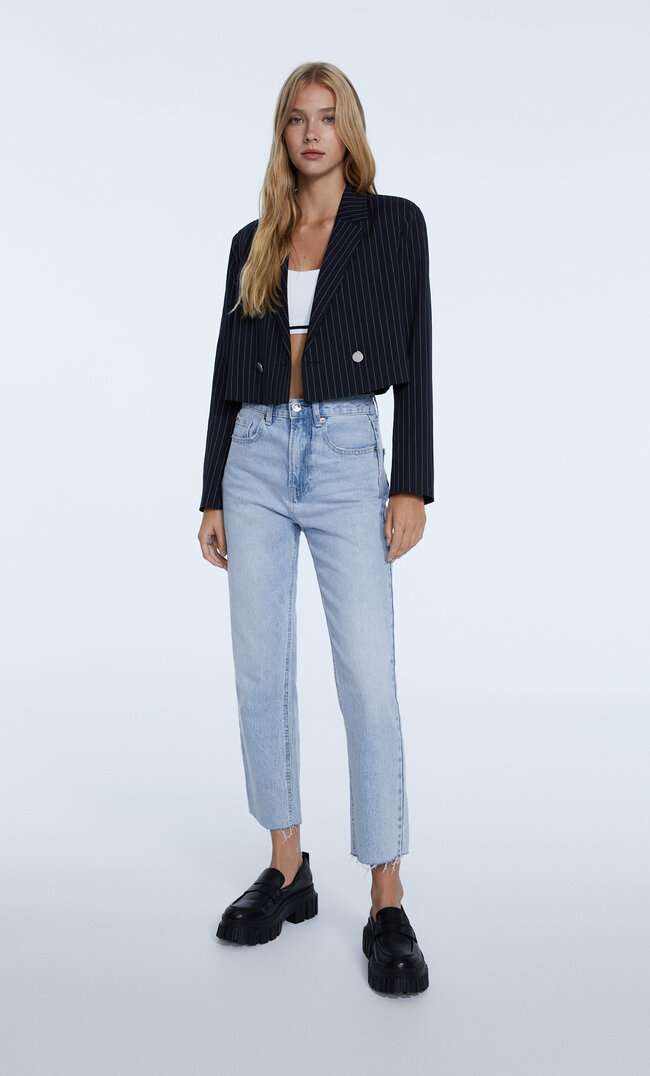 

Stradivarius Cropped-Jeans Im Straight-Fit Medium Light Blue Denim 34