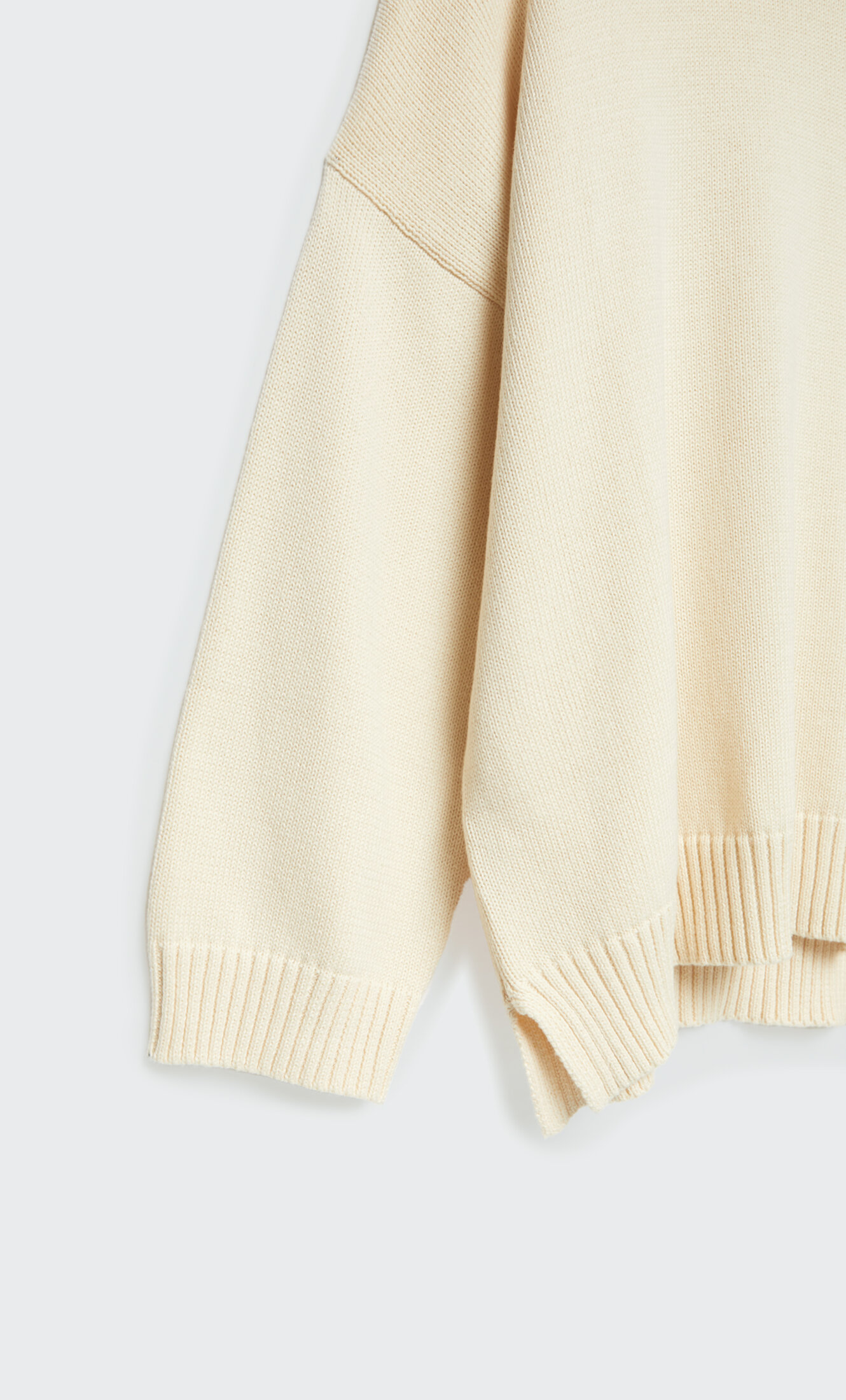 Oversize knit sweater - Women's fashion 