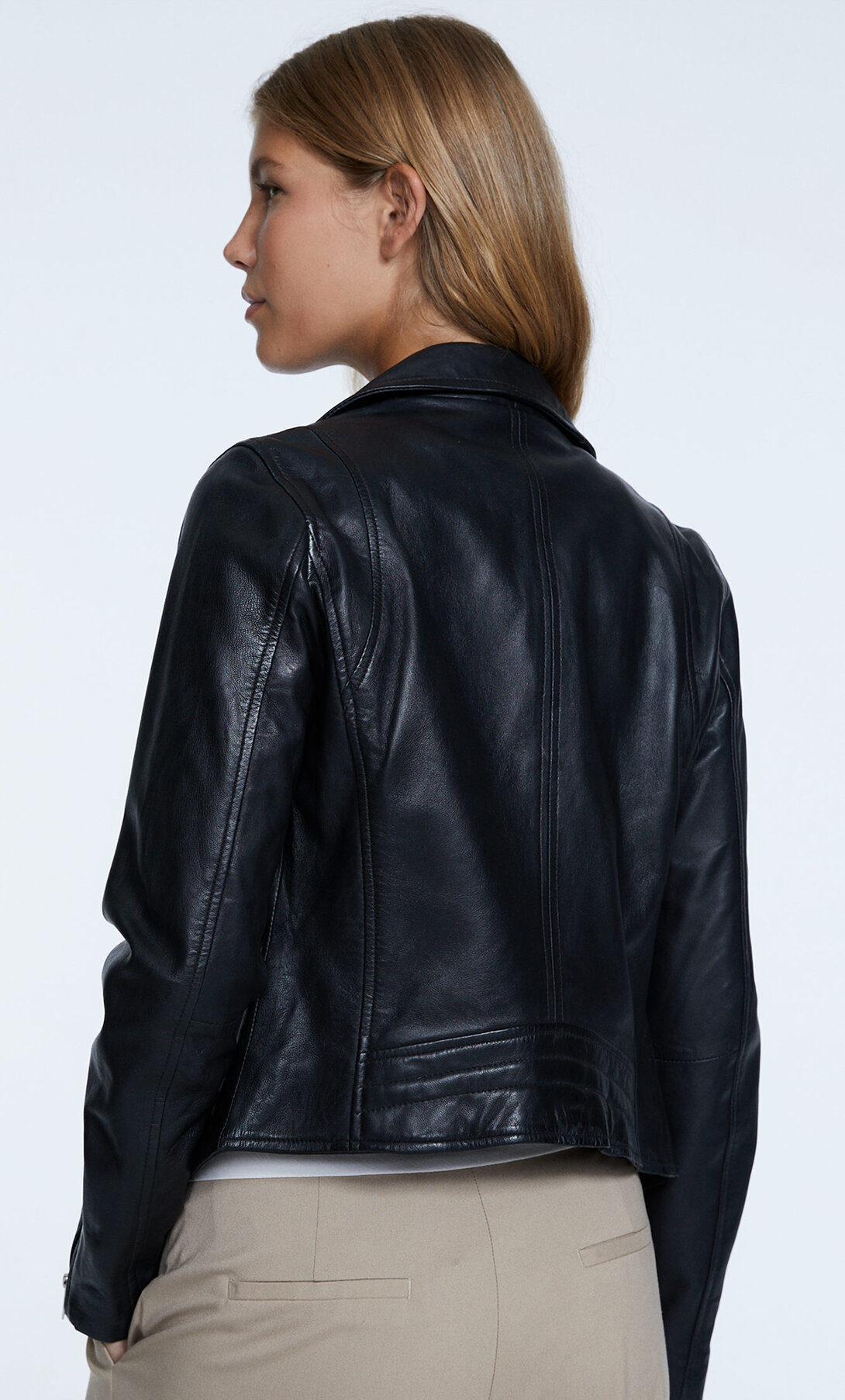 Leather biker jacket Women's fashion Stradivarius Turkey