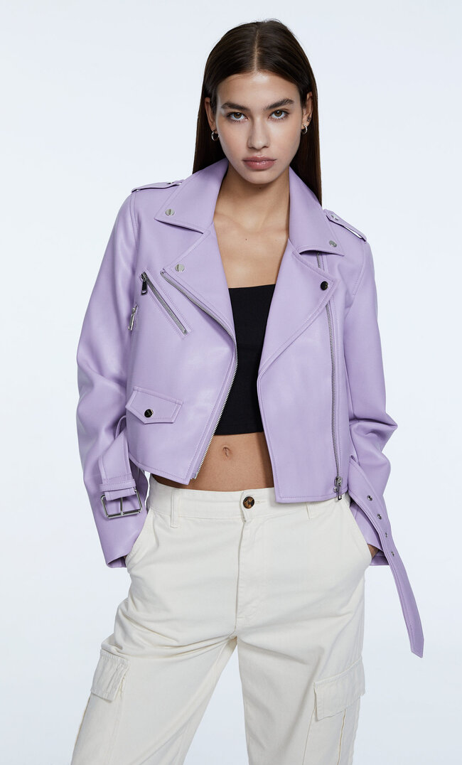 

Stradivarius Bikerjacke Aus Kunstleder Mit Gürtel Lila S