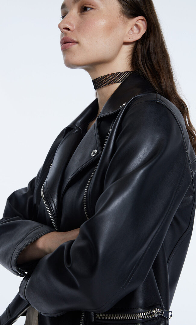 

Stradivarius Halblange Bikerjacke Aus Kunstleder Schwarz L