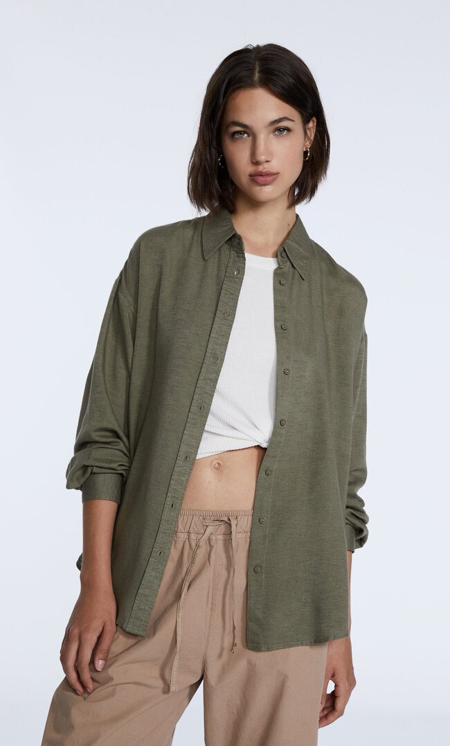 

Stradivarius Rustikales Hemd Daily Khaki S