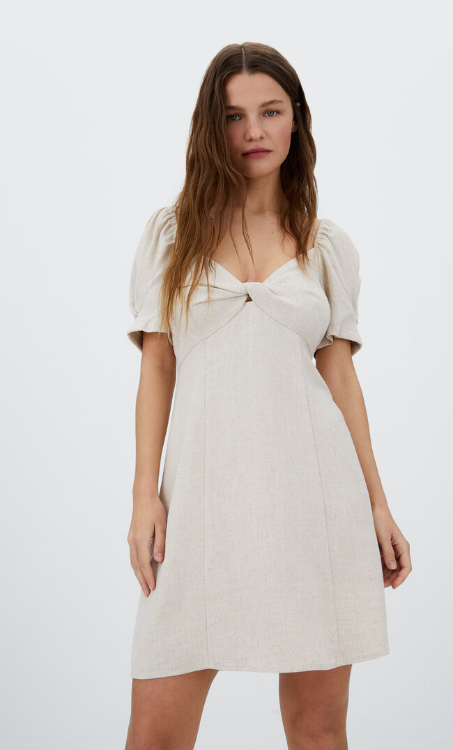 

Stradivarius Robe Rustique Nœud Pierre L