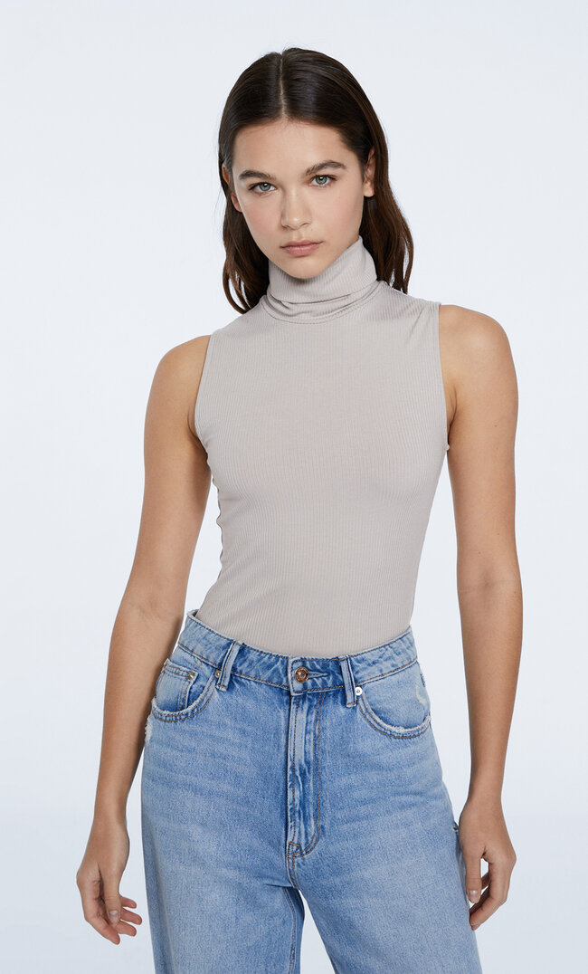 

Stradivarius Body Mit Rollkragen Steingrau Xl