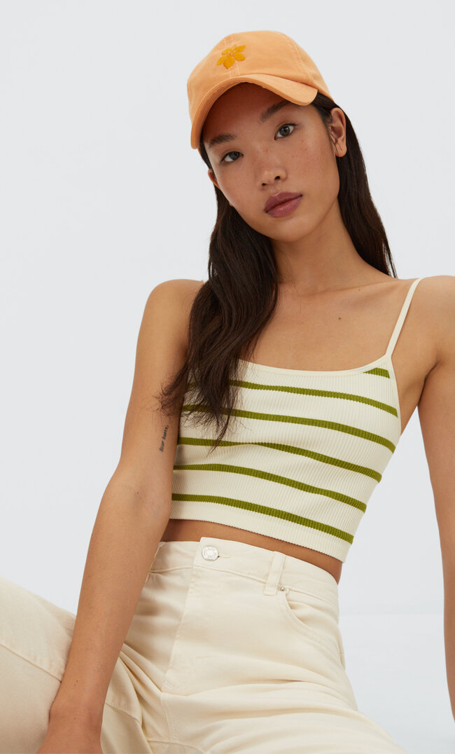 

Stradivarius Crop Top Sans Coutures À Bretelles Kaki Xl