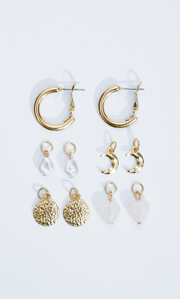 Hoop earrings with 4 charms