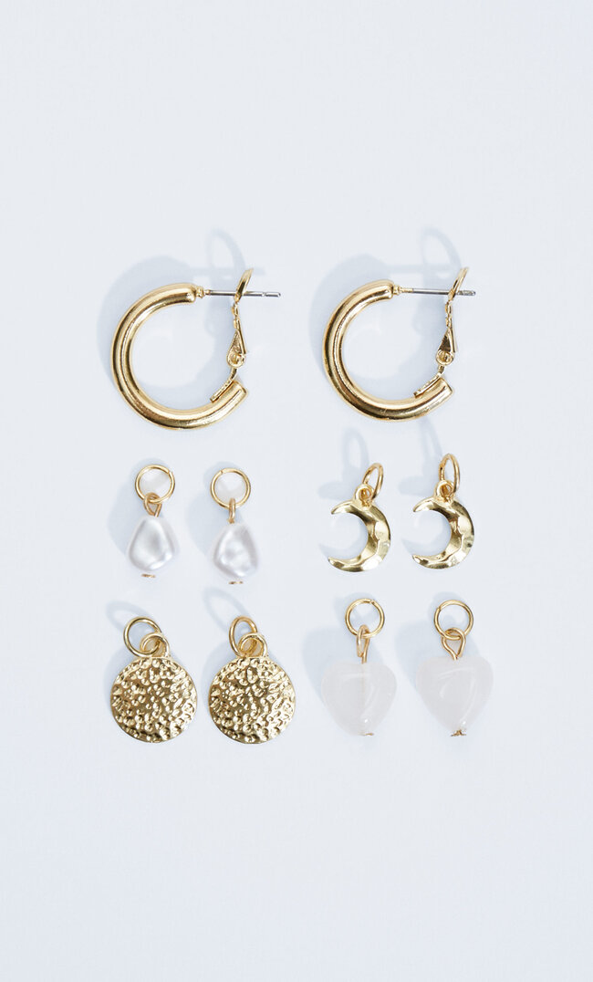 

Stradivarius Ohrringe Mit 4 Charms Gelb M