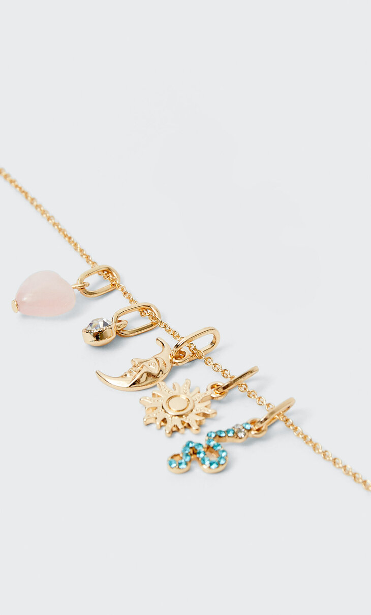 Necklace with interchangeable charms