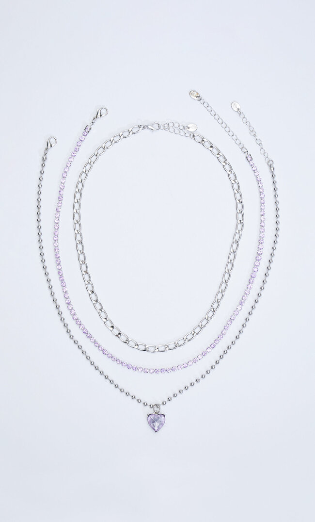 

Stradivarius 3er-Set Halsketten Mit Strass Und Malvenfarbenem Herz Grau M