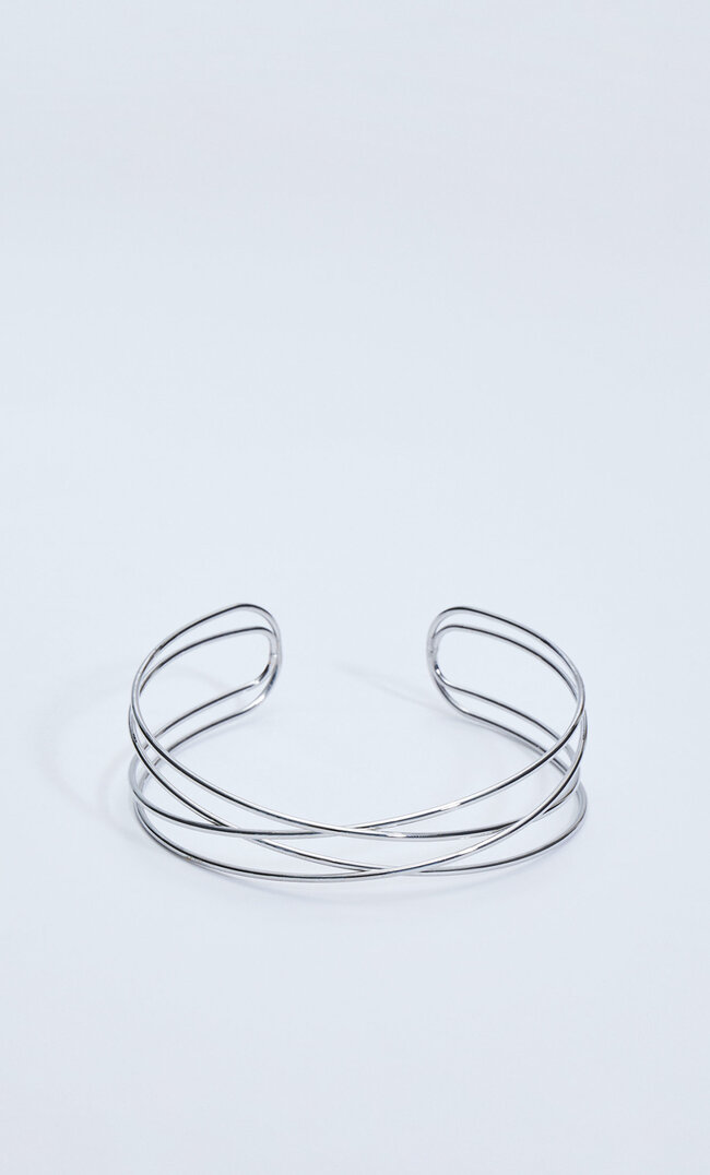 

Stradivarius Starrer, Asymmetrischer Choker Grau M