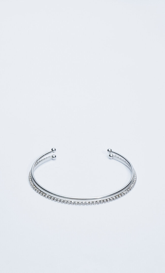 

Stradivarius Set Aus Choker Mit Strass Und In Glatt Grau M